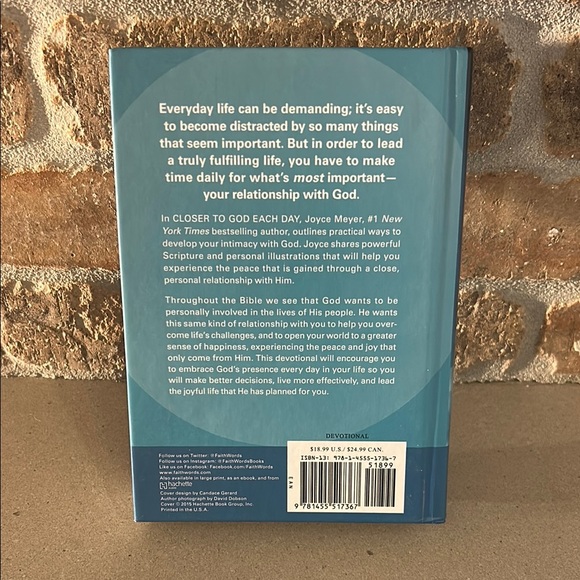 NEW Closer to God Devotional Book by Joyce Meyer Hardcover 2015 - Picture 2 of 5